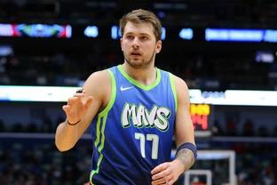 利物浦萨拉赫末段进球险胜热刺