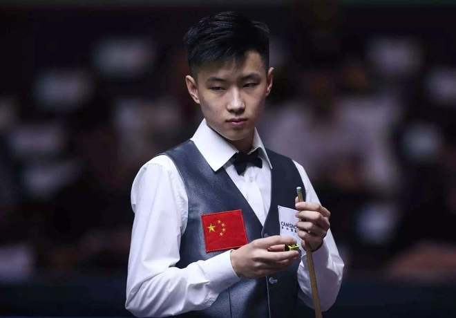 许多中青年 许多中青年